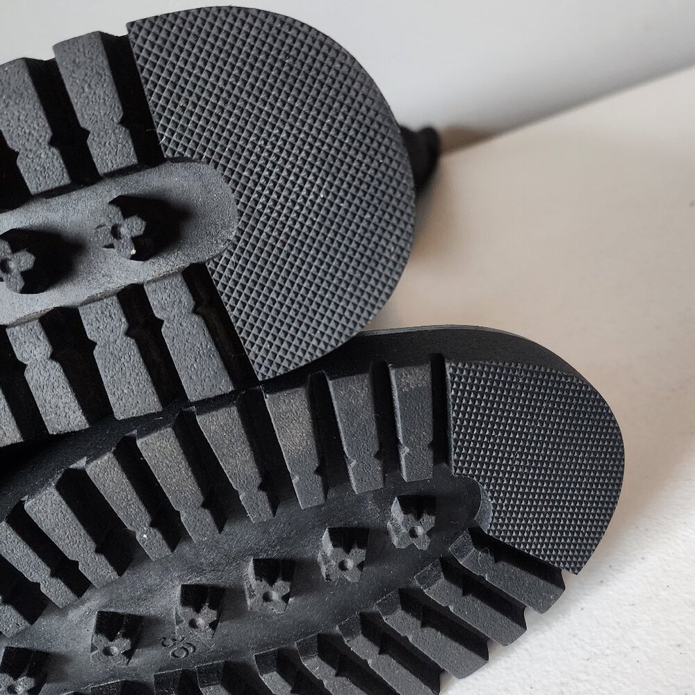 Azura Tall Boots "EUC" - Picture 14 of 16